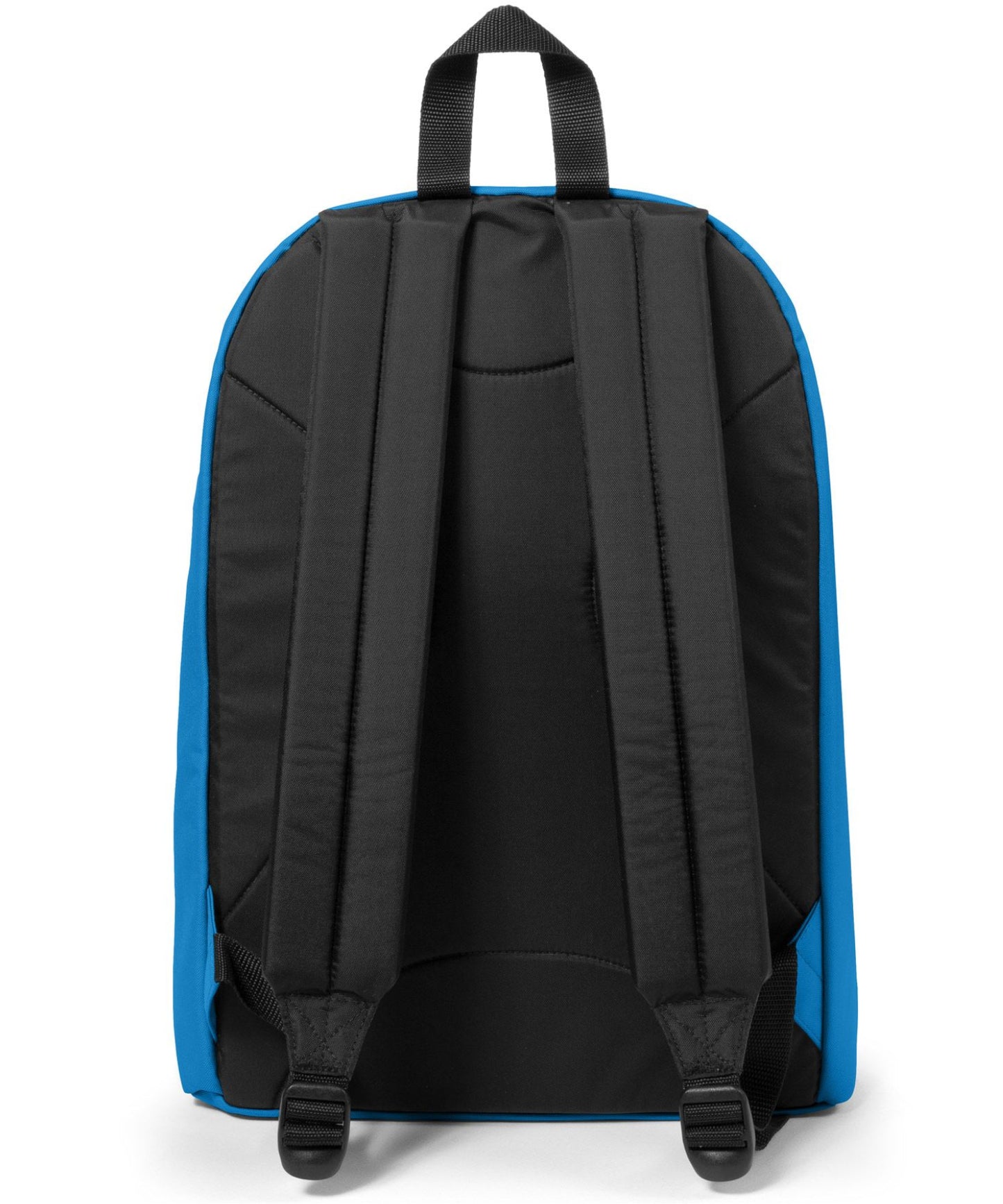 mochila-eastpak-out-of-office-azure-blue-color-azul-27-litros-de-volumen-varios bolsillos-resistente-al-agua