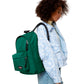 mochila-eastpak-out-of-office-peacock-greencolor-verde-27-litros-de-volumen-varios bolsillos-resistente-al-agua