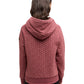 sudadera de mujer, con capucha, material suave, estampado discreto y bolsillos laterales.