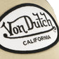 gorra-von-dutch-tipo-trucker-jac-to-rejilla-transpirable-color-marrón-mostaza-logo-von-dutch
