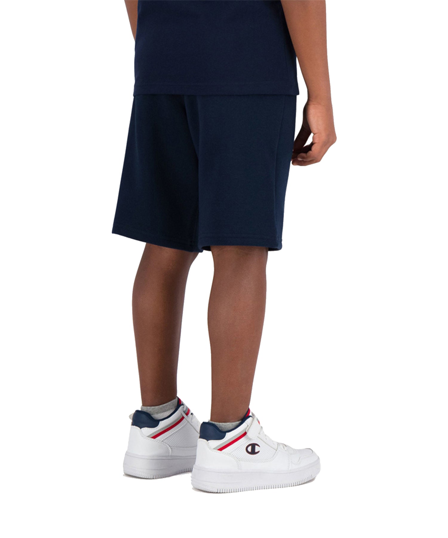 Champion pantalón corto para niño de color azul con la C de Champion en el lateral.dos bolsillos laterales-cintura elástica