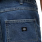 ickies-pantalón-garyville-denim-pantalón-color-denim-para hombre con el puro estilo Dickies-corte regular-detalles de carpintero..