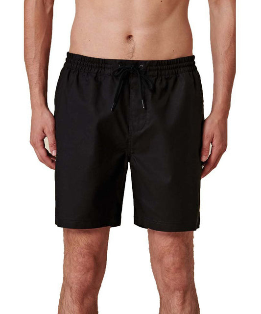 globe-bañador-clean-swell-black-pantalon de playa color negro-cintura elástica con cordón-mezcla algodón y poliéster-reciclado.